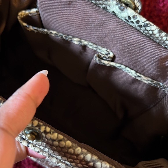 Jessica Simpson Snake Skin Bow Brown Faux satchel purse bag - Picture 9 of 12